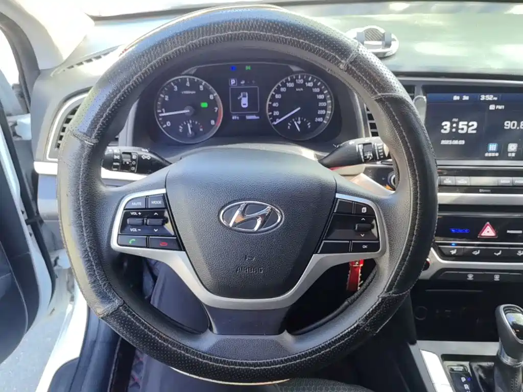 Hyundai Celesta 2018 — фото 11