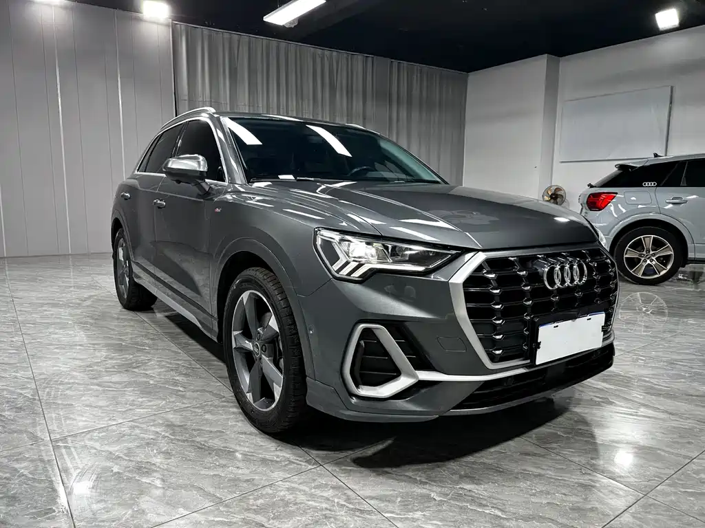 Audi Q3 2022