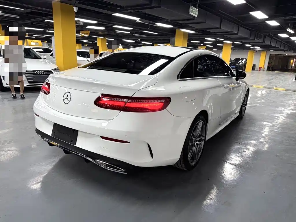 Mercedes-Benz E-Class 2018 — фото 9