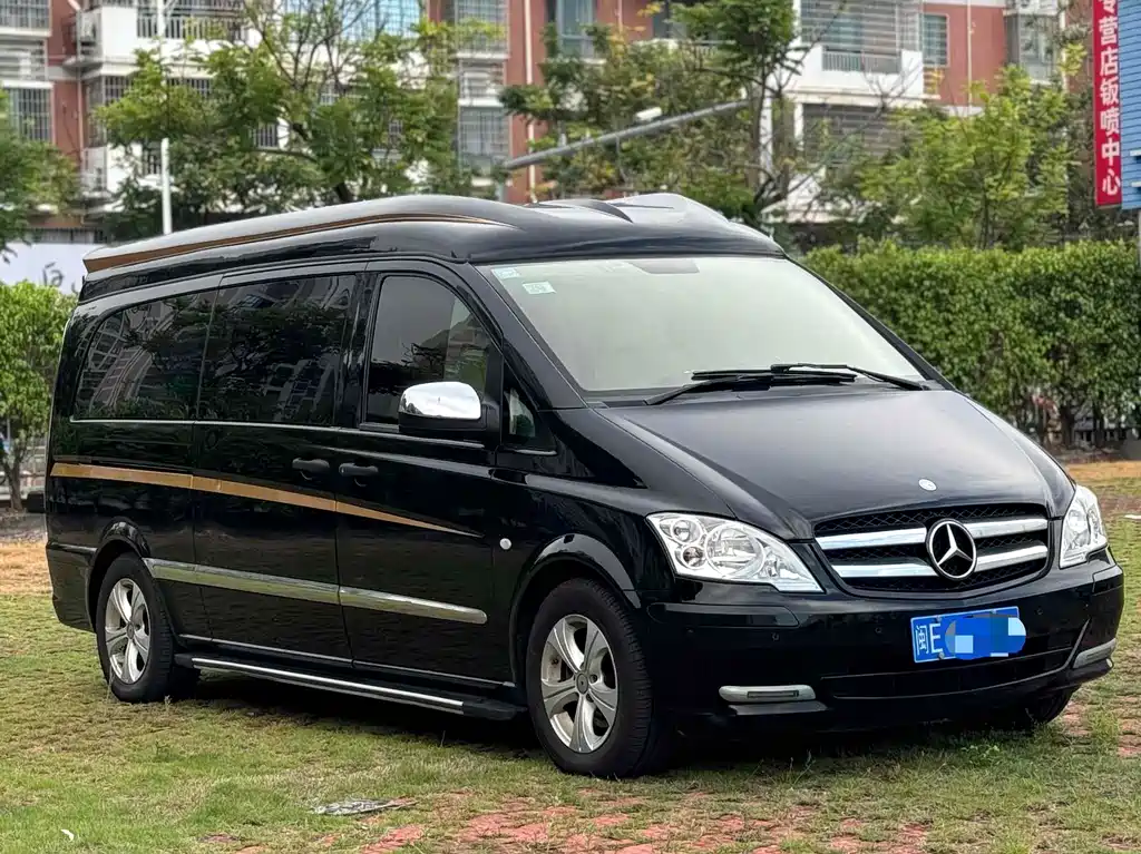 Mercedes-Benz Vito 2015 — фото 1