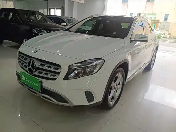 Mercedes-Benz GLA 2017