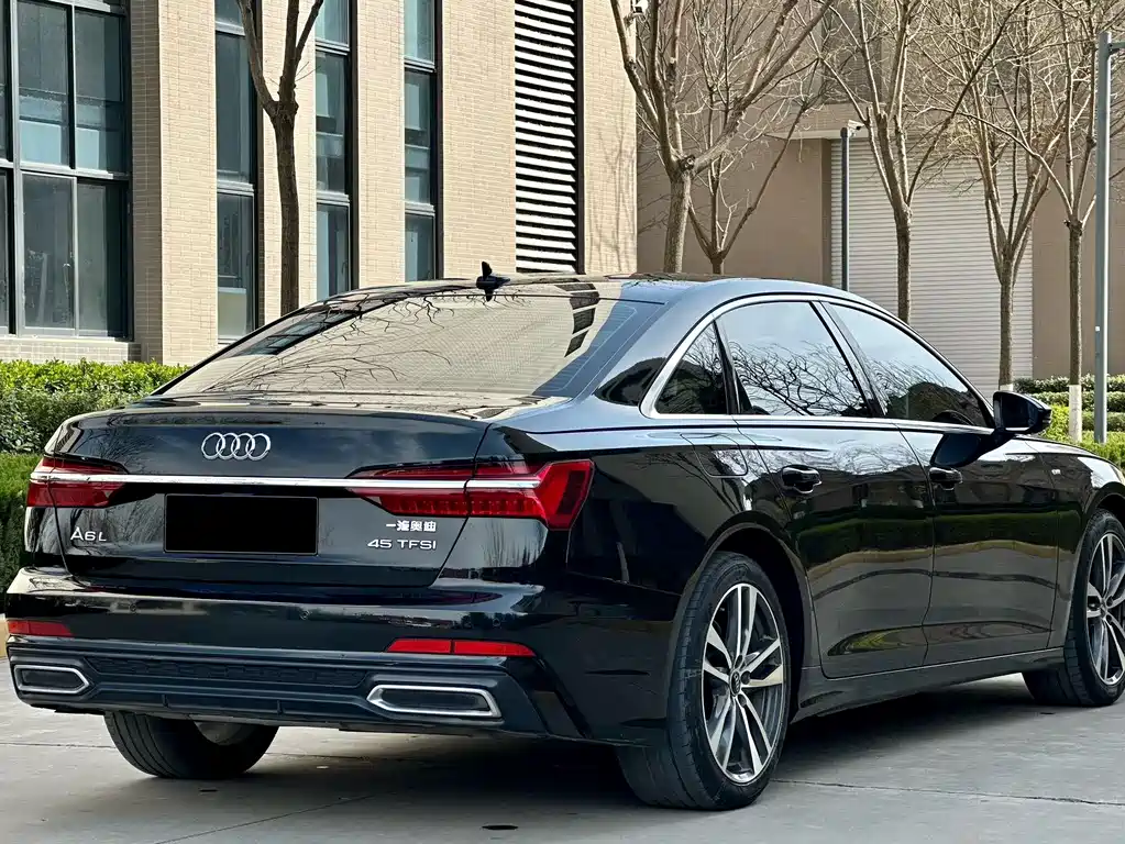 Audi A6L 2021 — фото 12