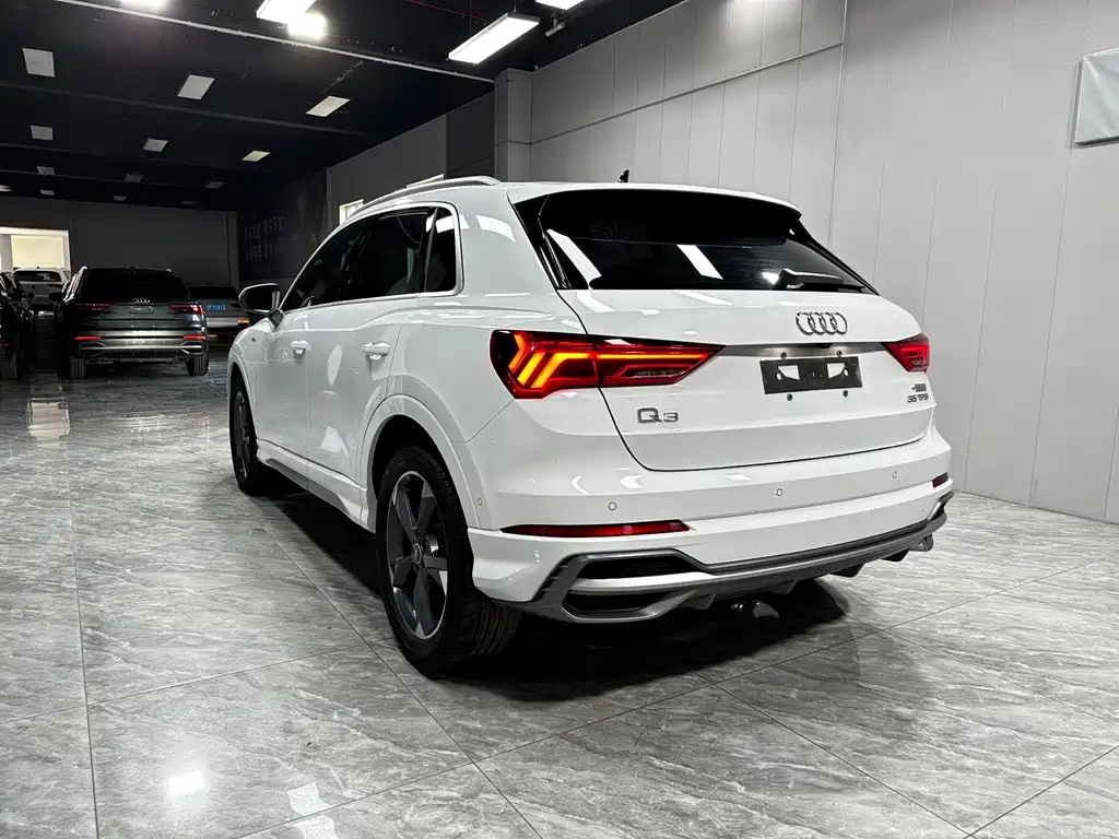 Audi Q3 2022