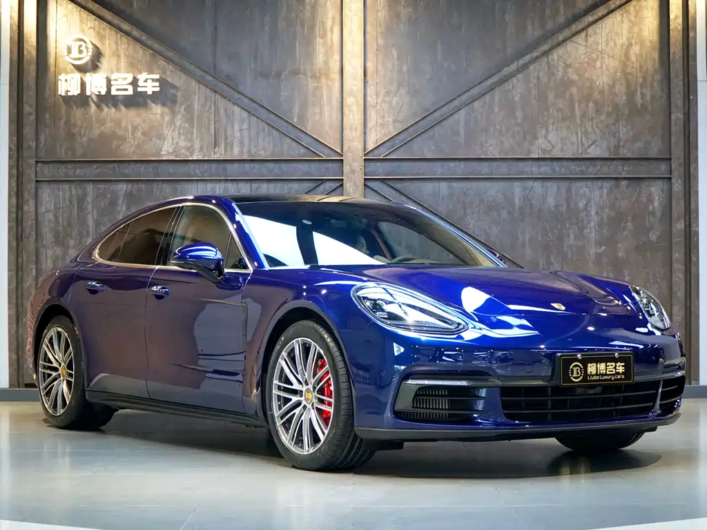 Porsche Panamera 2020 — фото 21