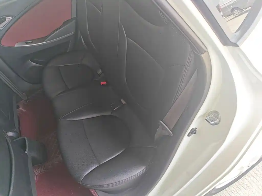 Hyundai Rui Yi 2014 — фото 17