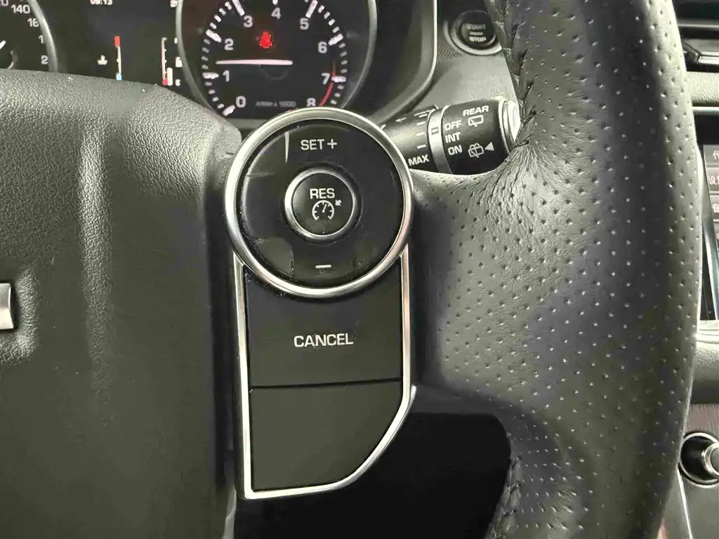 Land Rover Range Rover Sport 2014 — фото 13