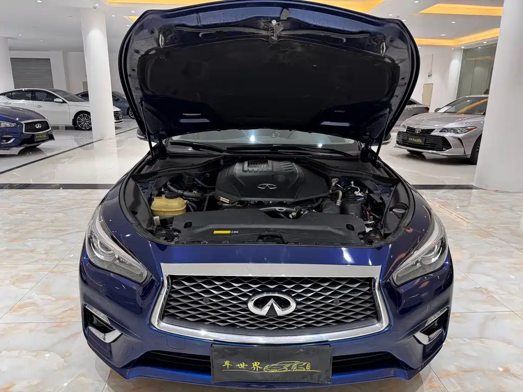 Infiniti Q50L 2019 — фото 18
