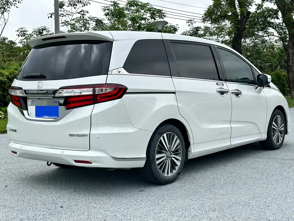 Honda Odyssey 2019 — фото 4