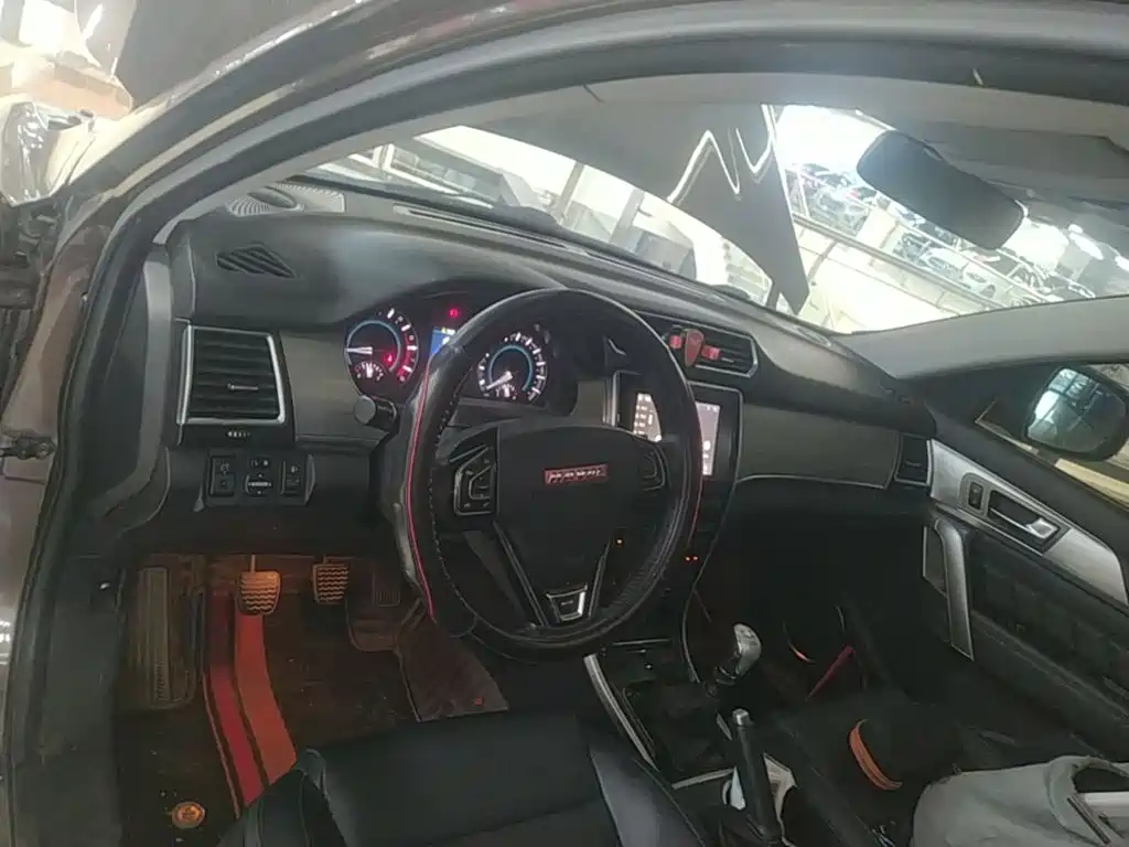 Haval H2 2015 — фото 10