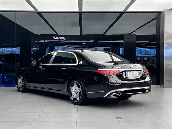 Mercedes-Benz Maybach S-Class 2025