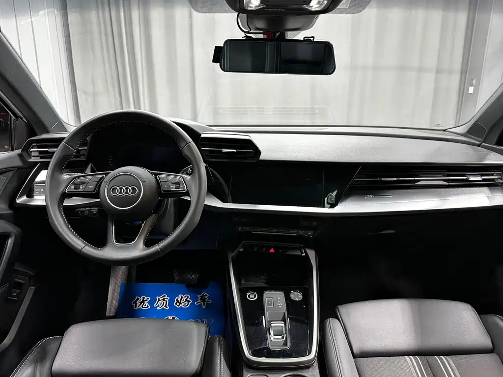 Audi A3 2022 — фото 11