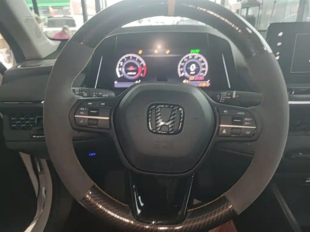 Honda Accord 2025 — фото 11