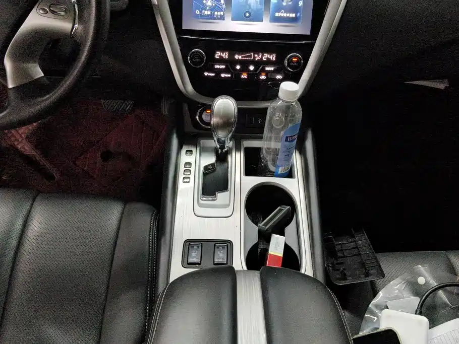 Nissan Murano 2023 — фото 16