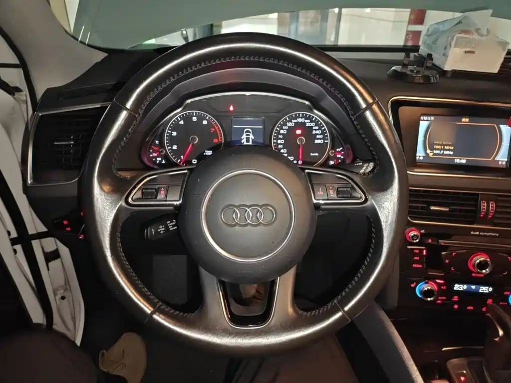 Audi Q5 2015