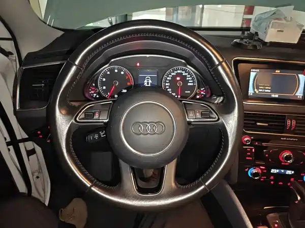 Audi Q5 2015