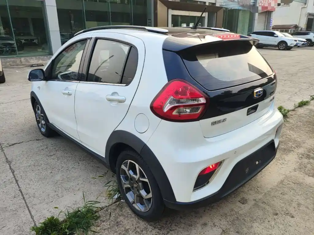 Geely Vision X1 2018