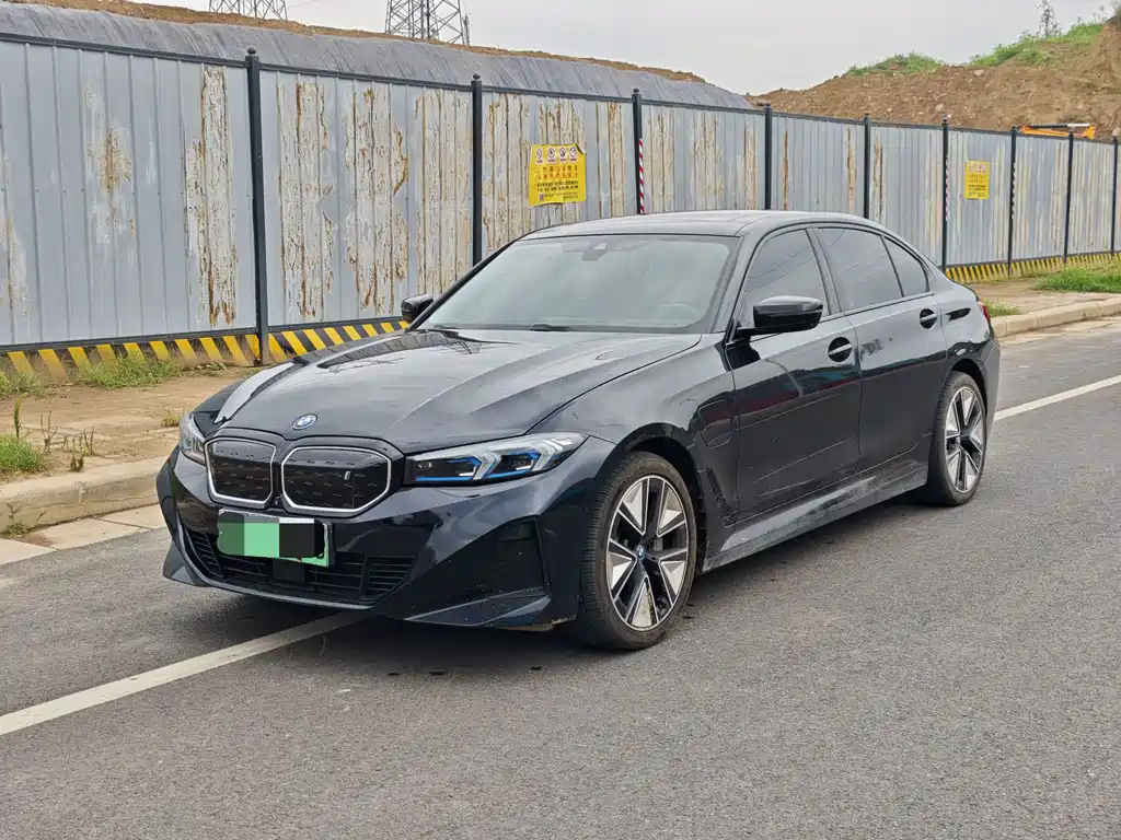 BMW i3 2023