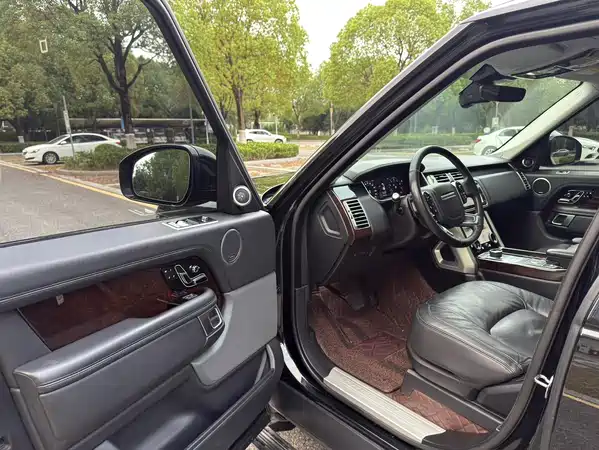 Land Rover Range Rover 2020