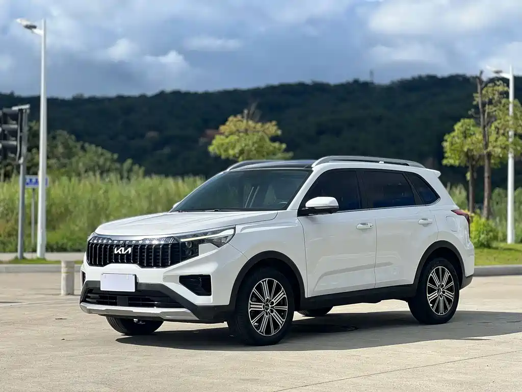Kia Sportage 2021 — фото 1