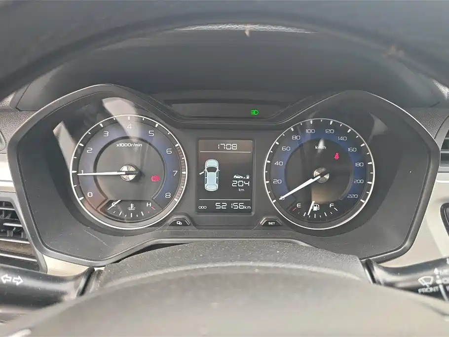 Geely Vision X3 2020 — фото 14