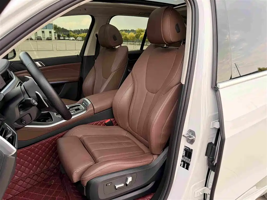 BMW X5 2022 — фото 11