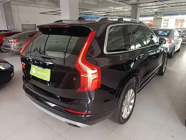Volvo XC90 2016
