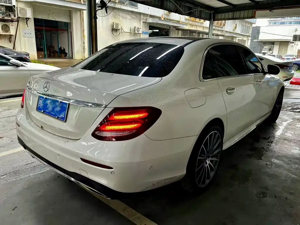 Mercedes-Benz E-Class 2017