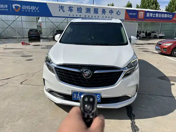 Buick GL8 2022