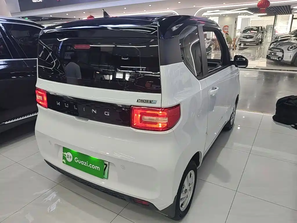 Wuling Hongguang MINIEV 2021