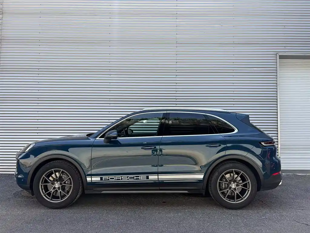 Porsche Cayenne 2025 — фото 7