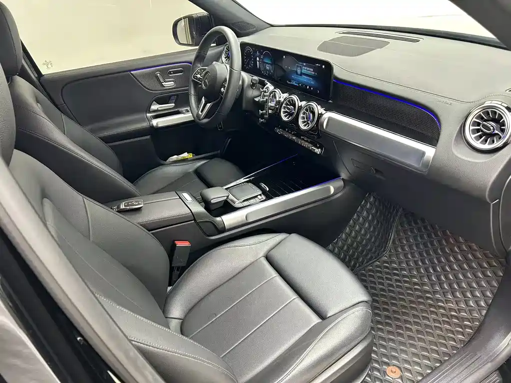 Mercedes-Benz GLB 2021 — фото 10