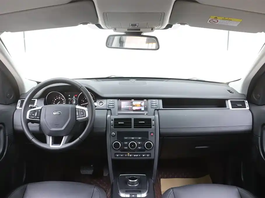 Land Rover Discovery Sport 2019 — фото 20