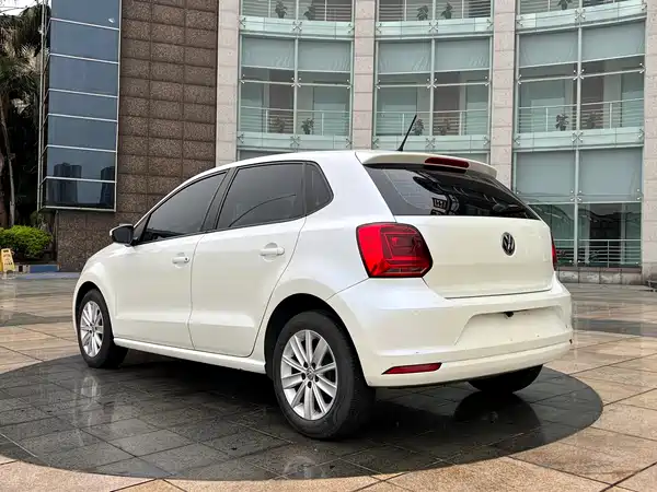 Volkswagen Polo 2014