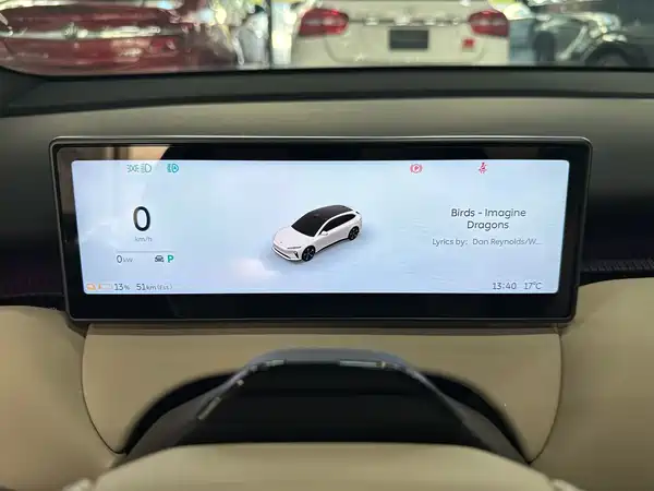 NIO ET5T 2024