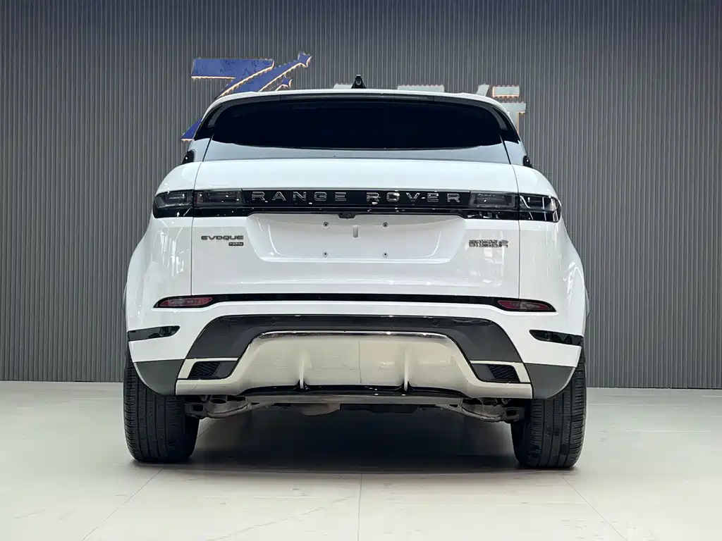 Land Rover Range Rover Evoque New Energy 2022 — фото 3