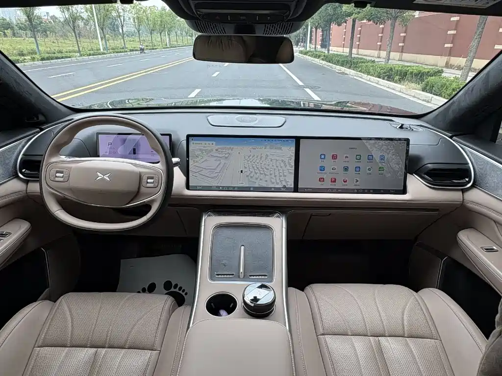 XPeng G9 2025