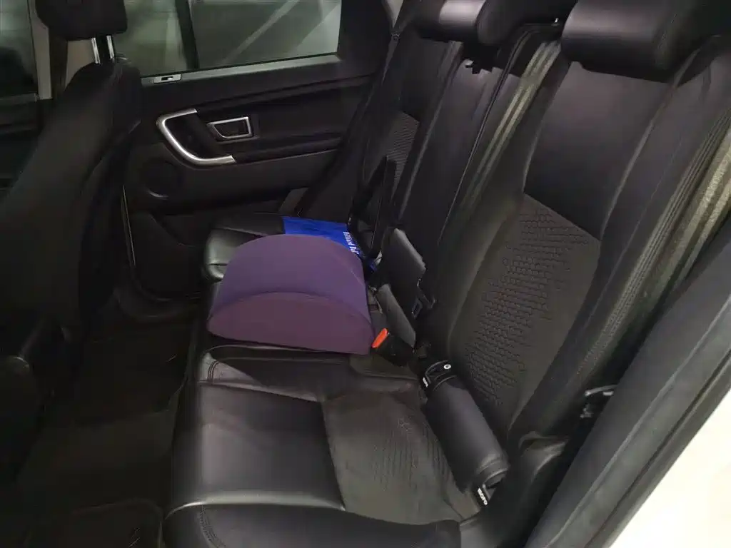 Land Rover Discovery Sport 2016 — фото 13