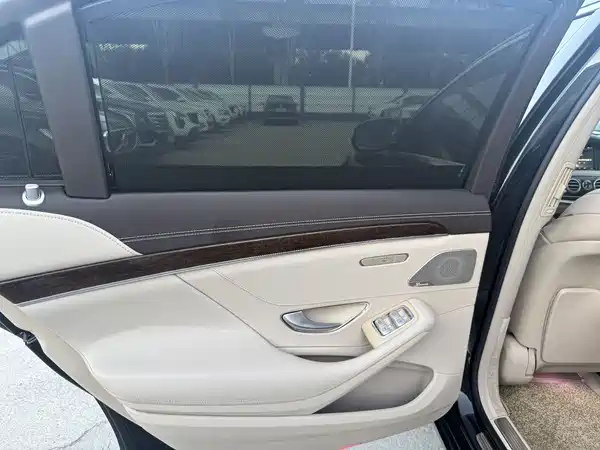 Mercedes-Benz S-Class 2014