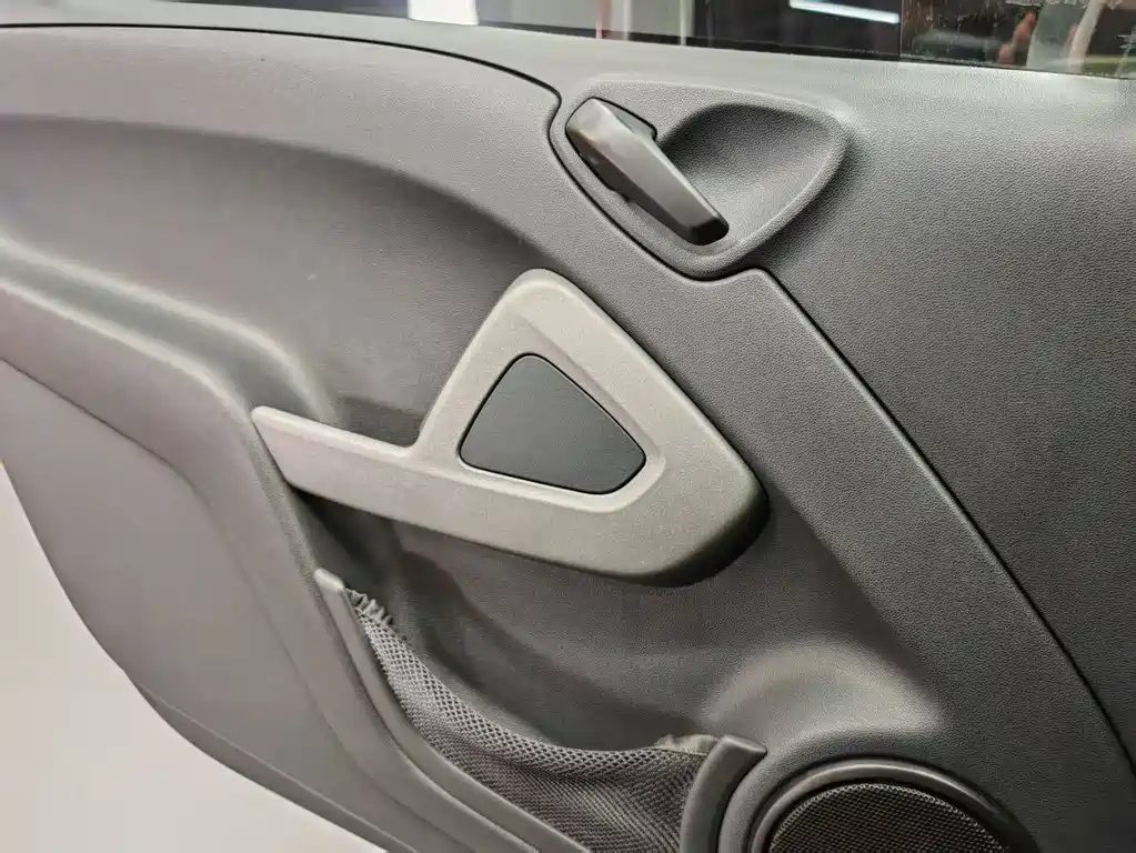 smart Fortwo 2014 — фото 13