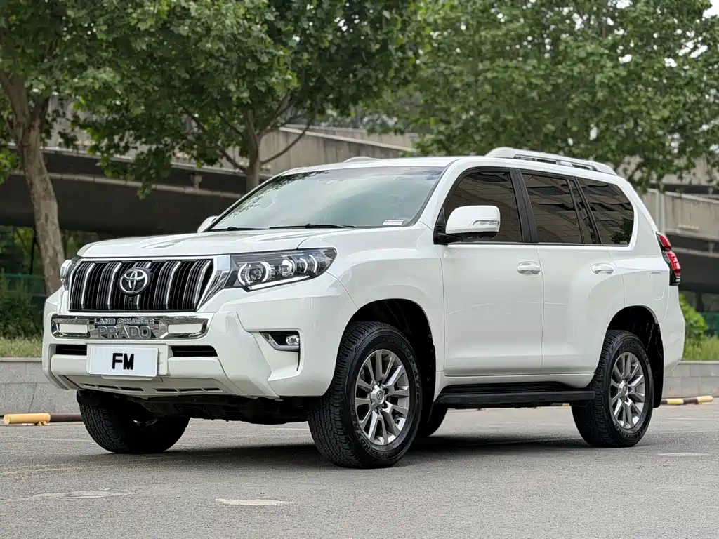 Toyota Prado 2019 — фото 4
