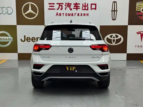 Volkswagen T-Roc 2023
