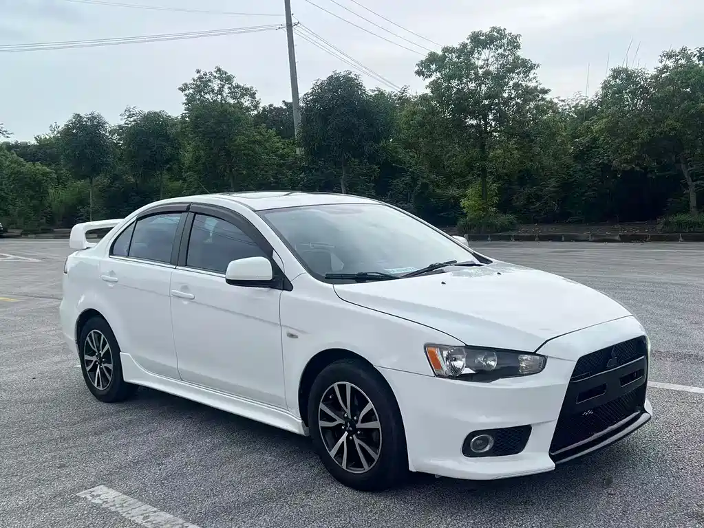 Mitsubishi Lancer EX 2014 — фото 3