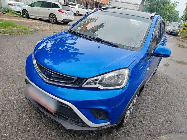 Geely Vision X1 2017