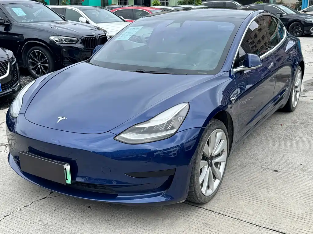 Tesla Model 3 2020 — фото 1