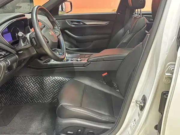 Cadillac CT5 2022