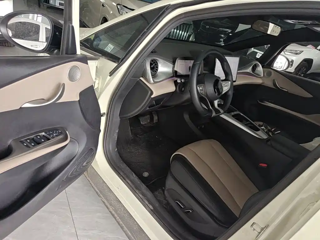 BYD Dolphin 2025 — фото 16