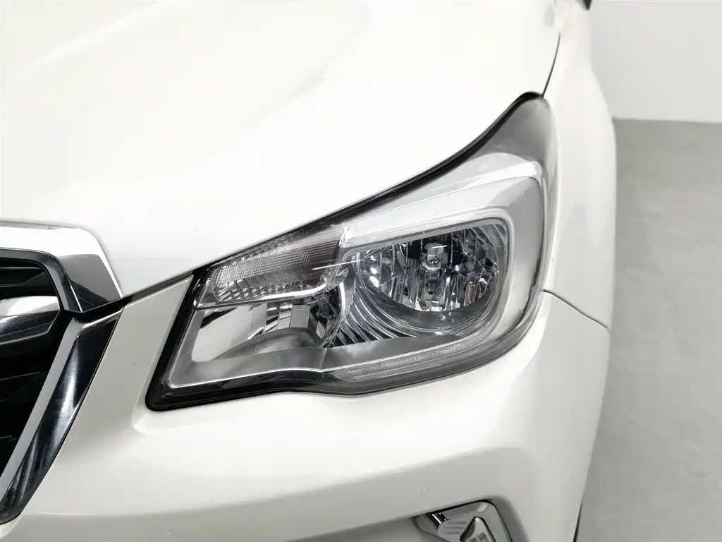Subaru Forester 2016 — фото 7