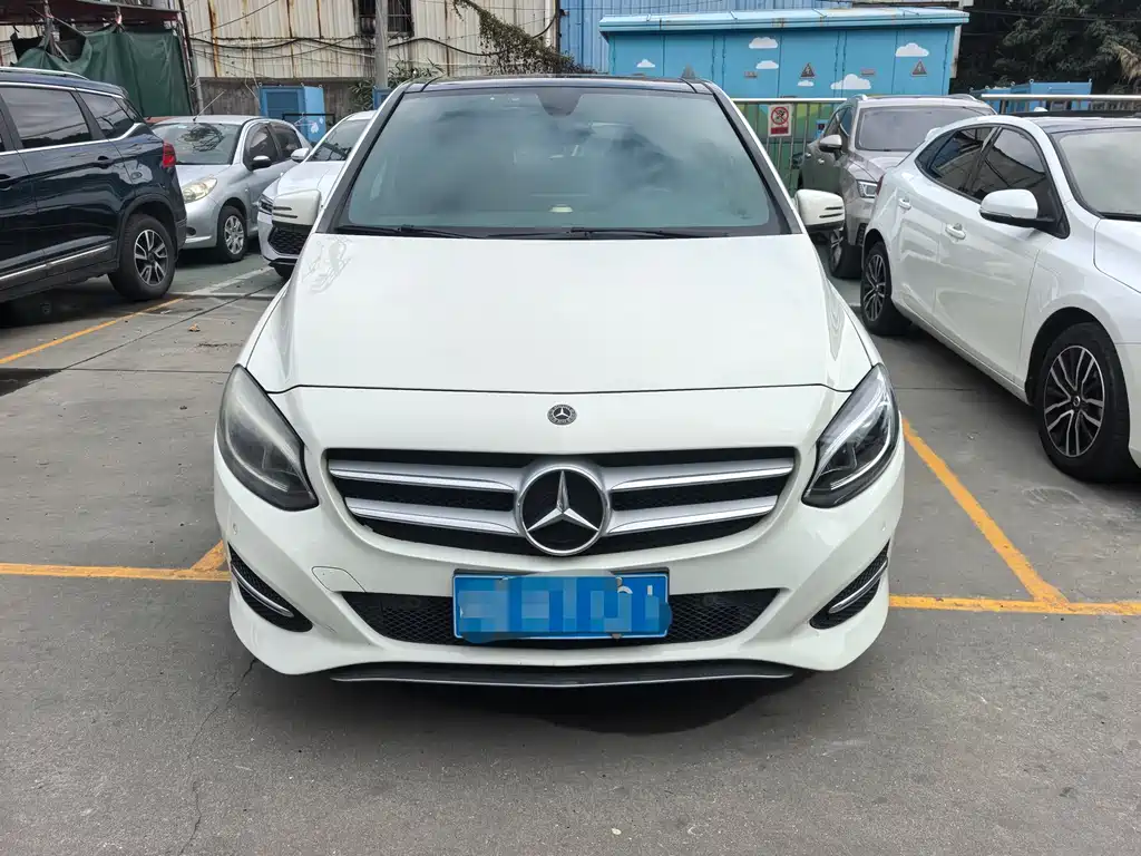 Mercedes-Benz B-Class 2019 — фото 2