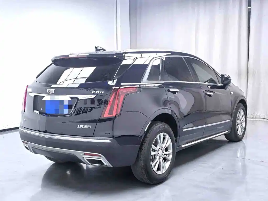 Cadillac XT5 2021 — фото 9