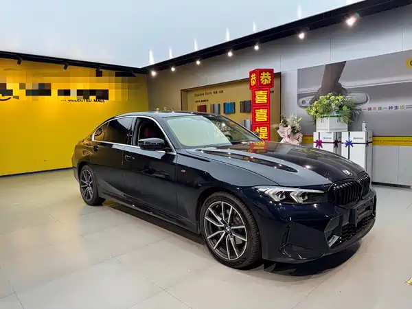 BMW 3 Series 2025